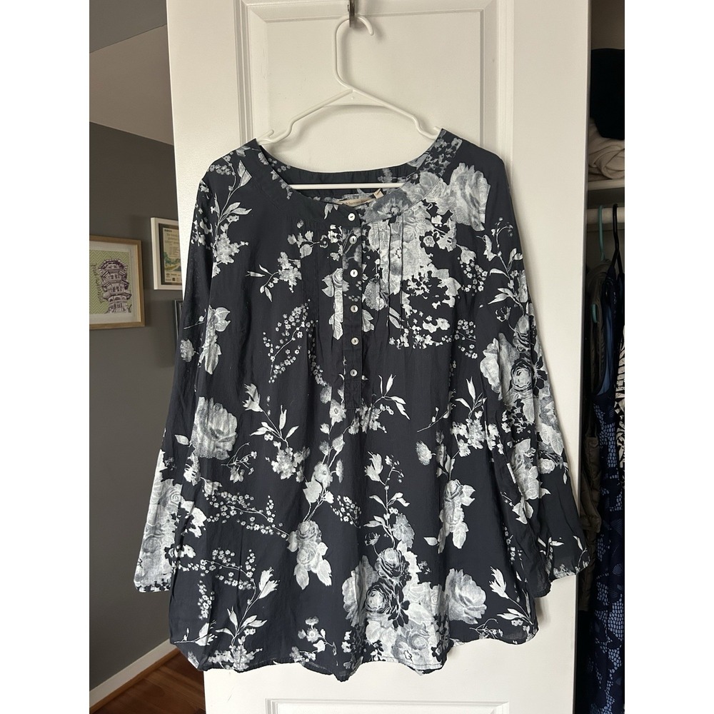 Soft Surroundings Blue Floral Pintuck Tunic Top Shirt‎ Size XL Roll Tab Sleeves
